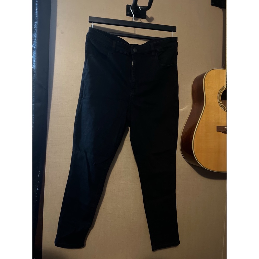 Black American Eagle Next level stretch Jegging (16 short)